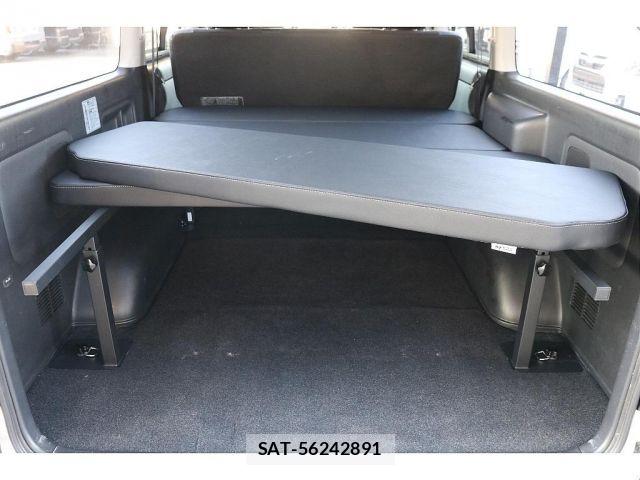 Toyota HIACE VAN 2017-01 6716244-15