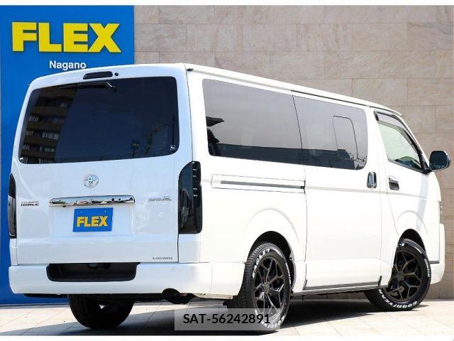 Toyota HIACE VAN 2017-01 6716244-2