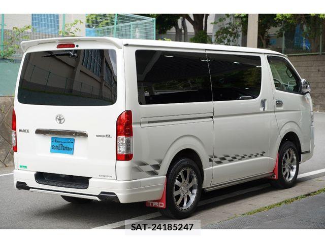 Toyota HIACE VAN 2018-05 6751808-11