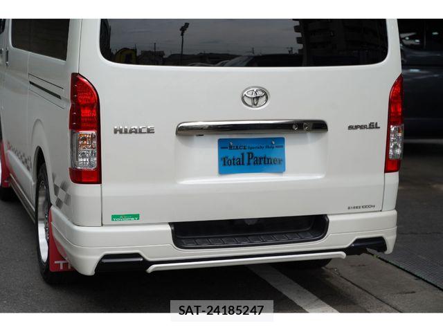 Toyota HIACE VAN 2018-05 6751808-15