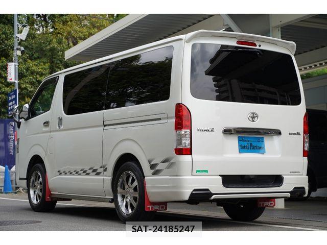 Toyota HIACE VAN 2018-05 6751808-16