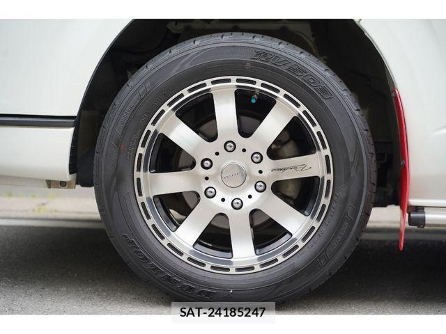 Toyota HIACE VAN 2018-05 6751808-17