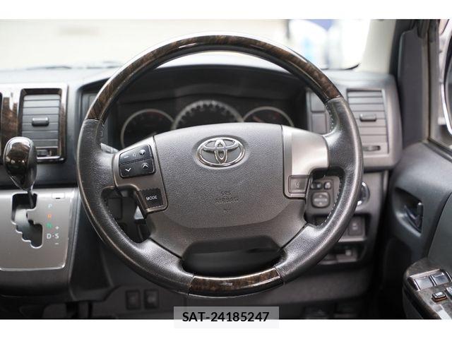 Toyota HIACE VAN 2018-05 6751808-20