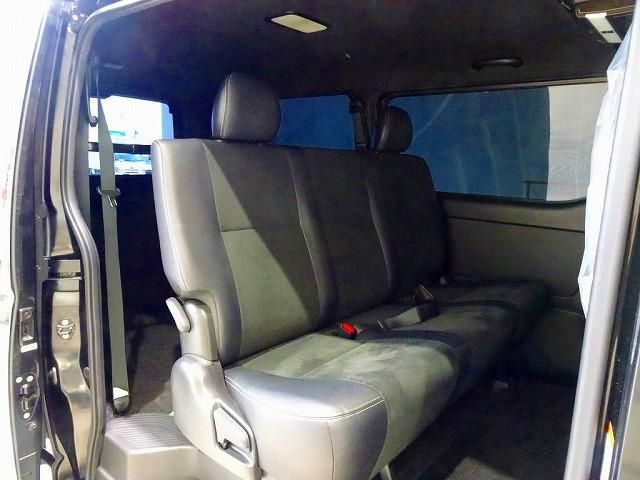 Toyota HIACE VAN 2020-11 6734193-24