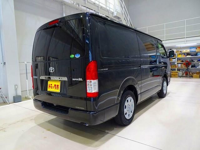 Toyota HIACE VAN 2020-11 6734193-2