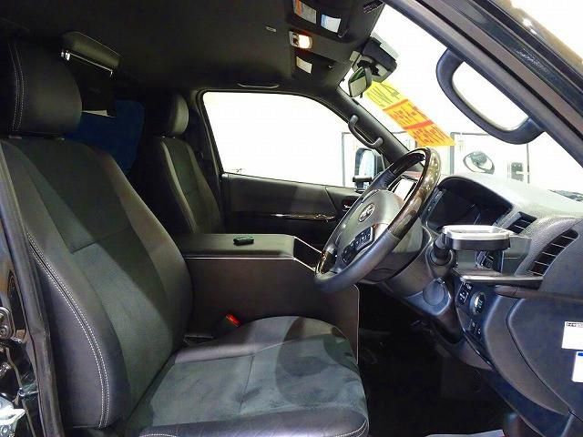 Toyota HIACE VAN 2020-11 6734193-5