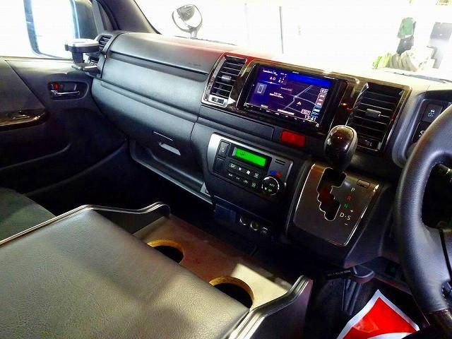Toyota HIACE VAN 2020-11 6734193-8