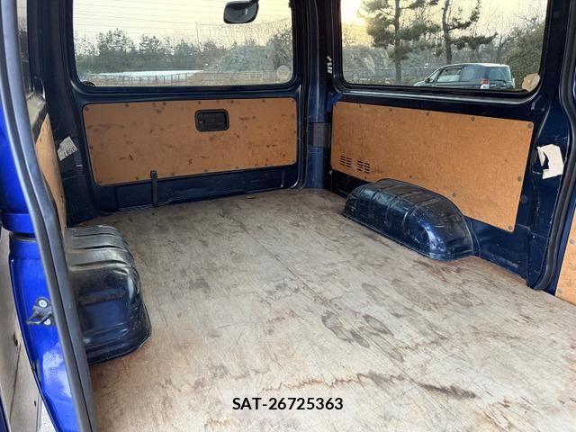 Toyota HIACE VAN 2013-07 6791075-18