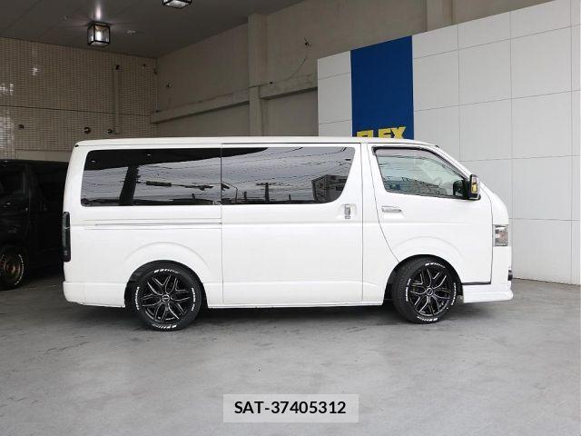Toyota HIACE VAN 2020-01 6815196-18