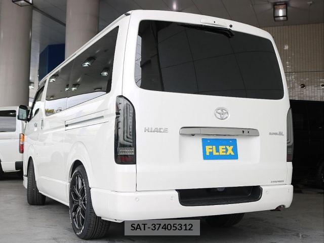 Toyota HIACE VAN 2020-01 6815196-19