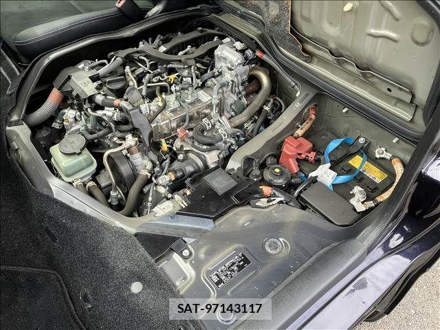 Toyota HIACE VAN 2023-03 6815201-19