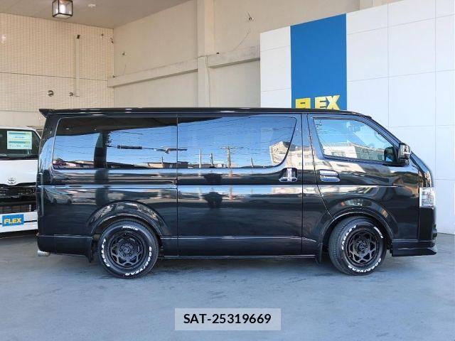 Toyota HIACE VAN 2021-01 6815195-16