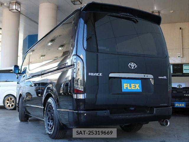 Toyota HIACE VAN 2021-01 6815195-18