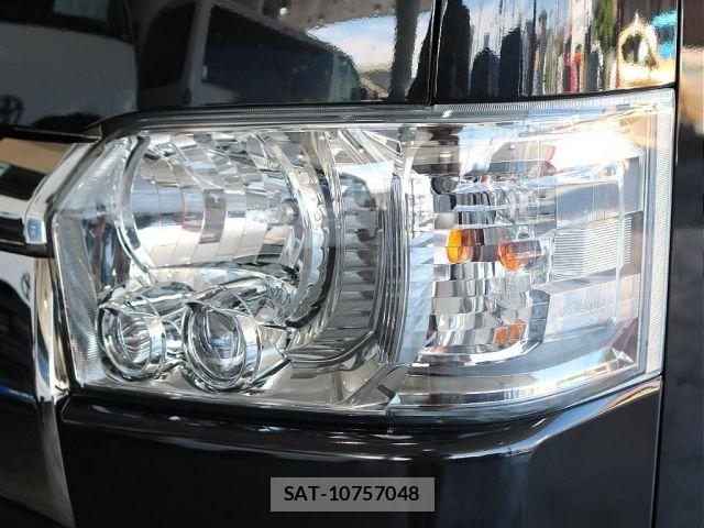 Toyota HIACE VAN 2023-01 6815189-15