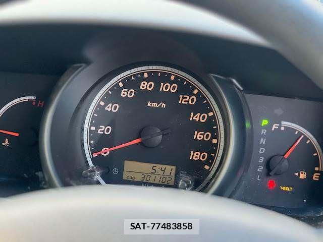 Toyota HIACE VAN 2005-04 6815202-4