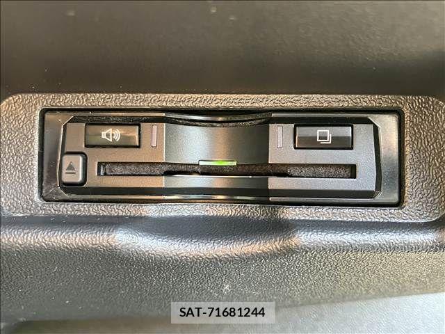 Toyota HIACE VAN 2022-01 6815199-5