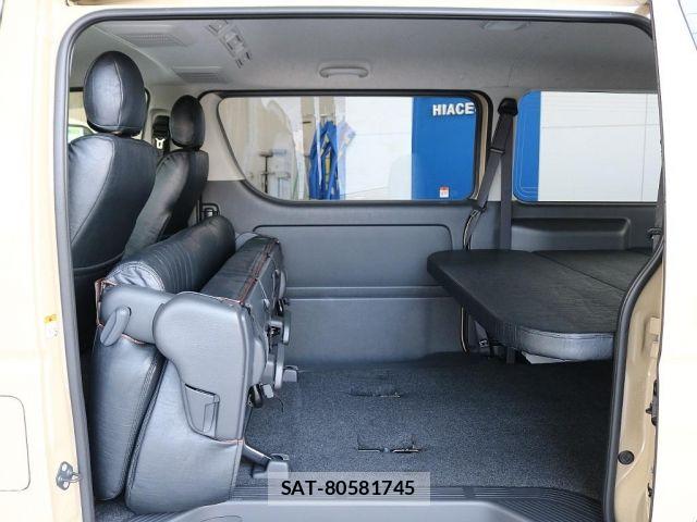 Toyota HIACE VAN 2026-01 6815181-9