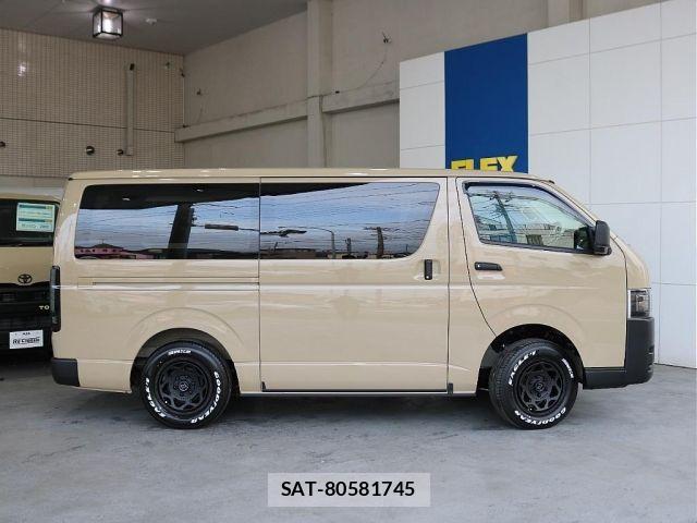 Toyota HIACE VAN 2026-01 6815181-17