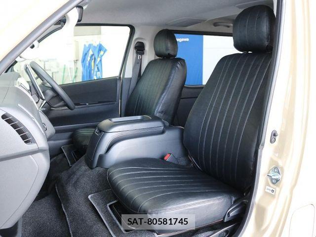 Toyota HIACE VAN 2026-01 6815181-1