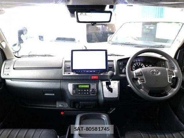 Toyota HIACE VAN 2026-01 6815181-2