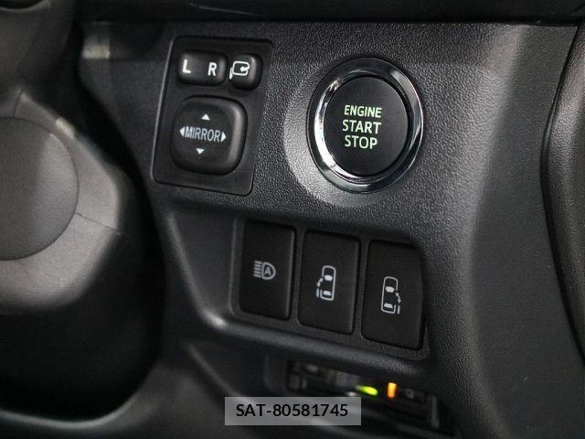 Toyota HIACE VAN 2026-01 6815181-3