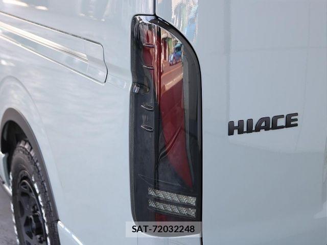 Toyota HIACE VAN 2026-01 6815182-16