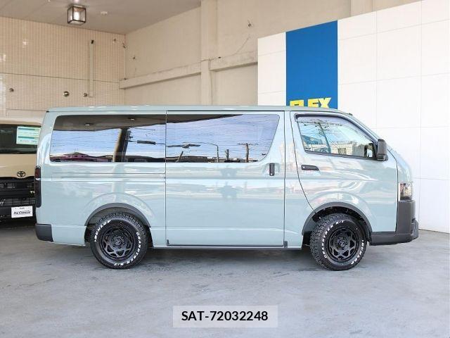 Toyota HIACE VAN 2026-01 6815182-17