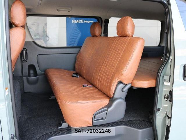 Toyota HIACE VAN 2026-01 6815182-2