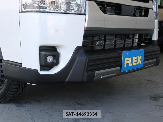 Toyota HIACE VAN 2025-09 6815186-16