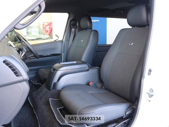 Toyota HIACE VAN 2025-09 6815186-1