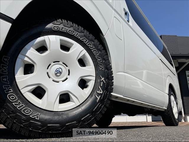 Toyota HIACE VAN 2018-04 6906035-8