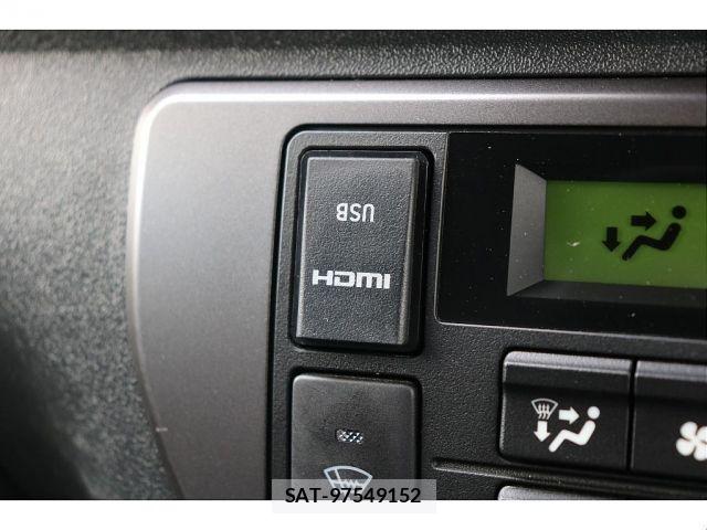 Toyota HIACE VAN 2024-01 6906031-10
