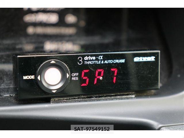 Toyota HIACE VAN 2024-01 6906031-12