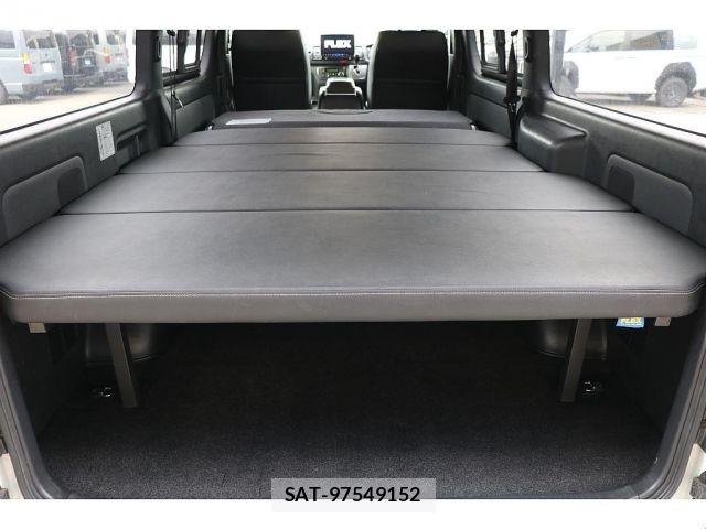 Toyota HIACE VAN 2024-01 6906031-19