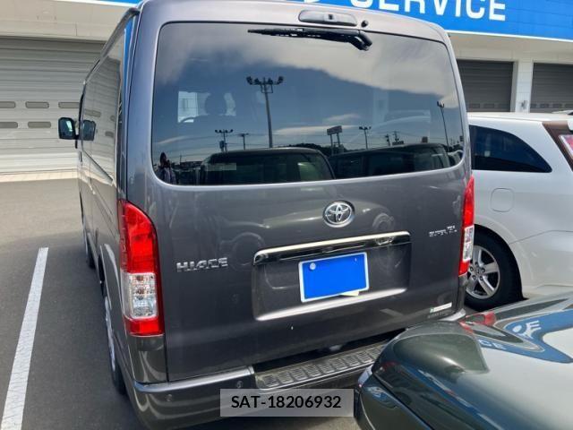Toyota HIACE VAN 2021-07 6906038-2