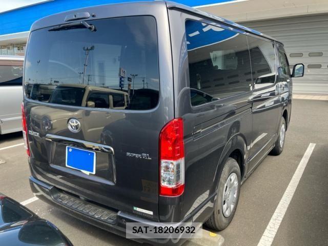 Toyota HIACE VAN 2021-07 6906038-3