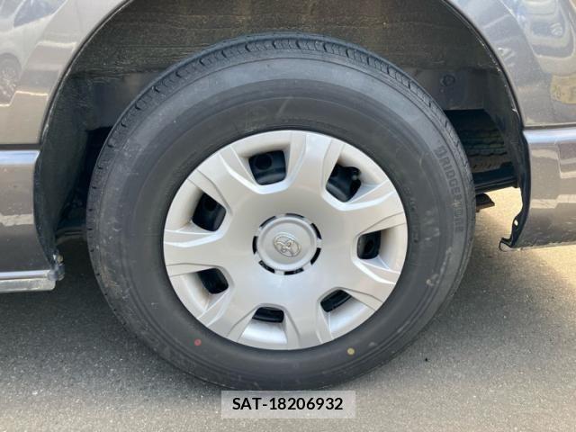 Toyota HIACE VAN 2021-07 6906038-5