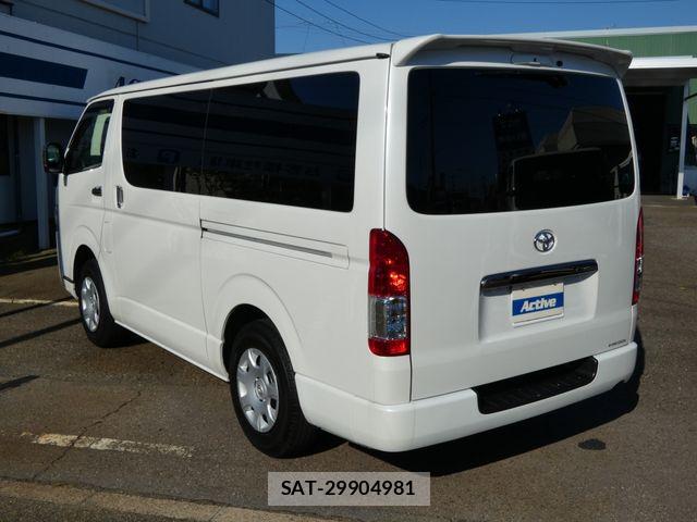 Toyota HIACE VAN 2022-05 6906036-2
