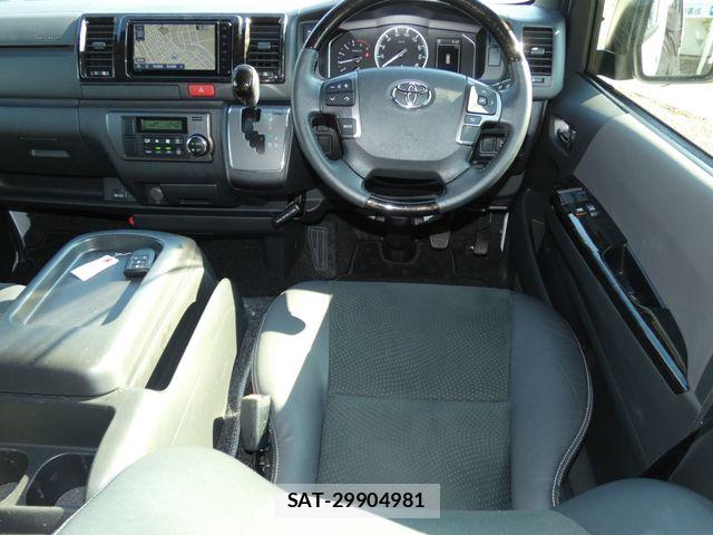 Toyota HIACE VAN 2022-05 6906036-8