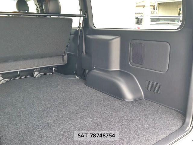 Toyota HIACE VAN 2026-04 6906033-7