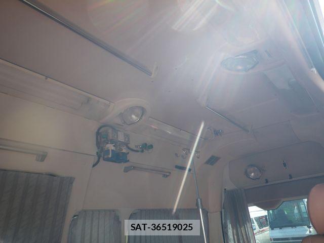 Toyota HIACE VAN 2007-12 6906039-8