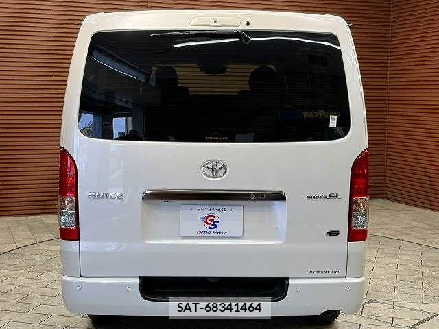 Toyota HIACE VAN 2025-10 6993977-18