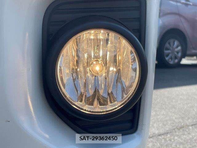 Toyota HIACE VAN 2020-10 6993983-13