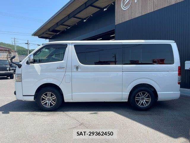 Toyota HIACE VAN 2020-10 6993983-21