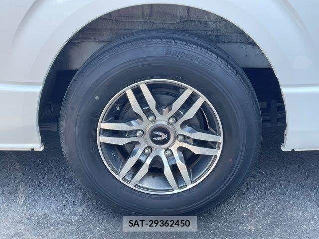 Toyota HIACE VAN 2020-10 6993983-29