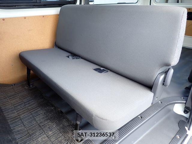 Toyota HIACE VAN 2022-10 6993982-24