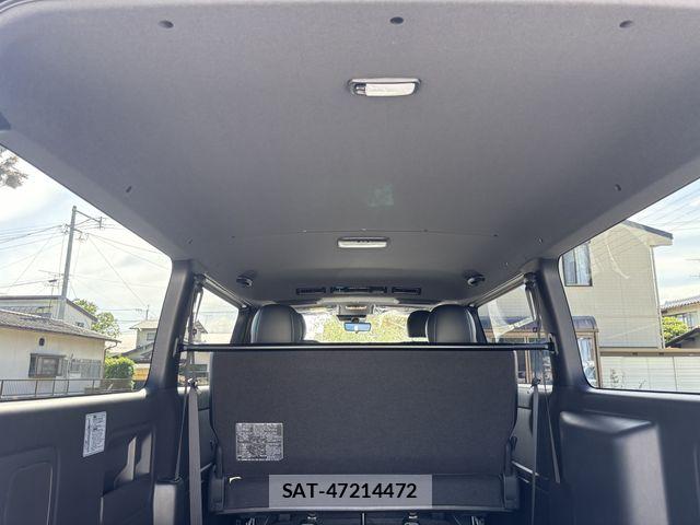Toyota HIACE VAN 2026-03 6993980-27