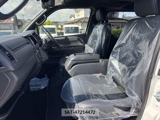 Toyota HIACE VAN 2026-03 6993980-29