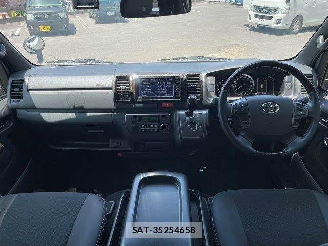 Toyota HIACE VAN 2025-07 6993979-2