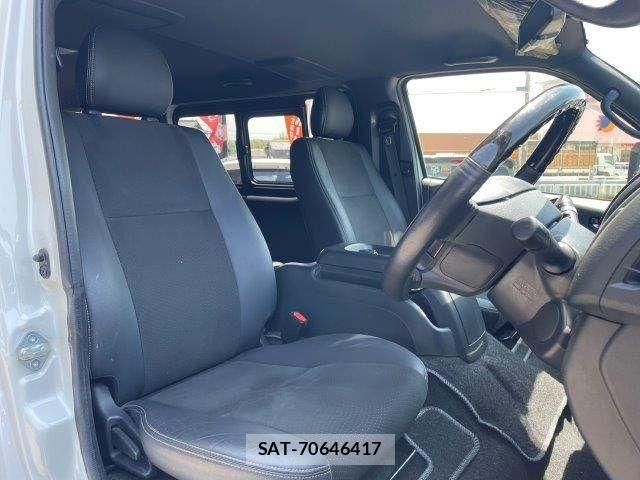 Toyota HIACE VAN 2021-07 6993987-9